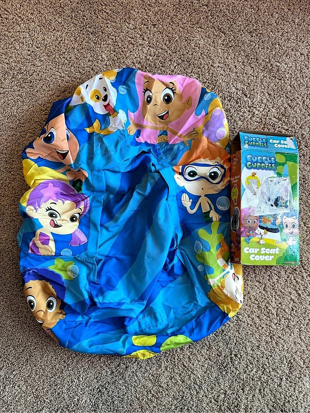 Bubble Guppies Car Seat Cover Blue Multicolor
